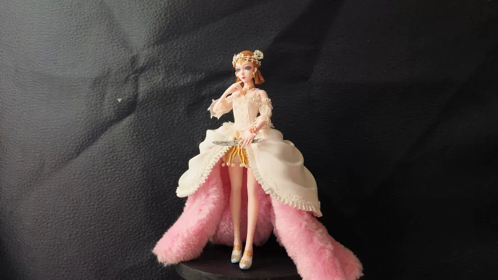 IdentityⅤ メアリー・ブラッディ・クイーン コスプレ - Model Kit Queen Mary のレビューと価格