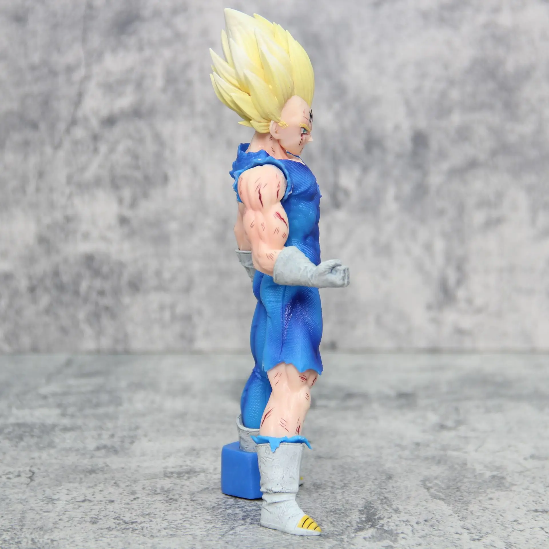 アニメドラゴンボール 20cm 魔人ベジータ アクションフィ - Model Kit Vegito のレビューと価格