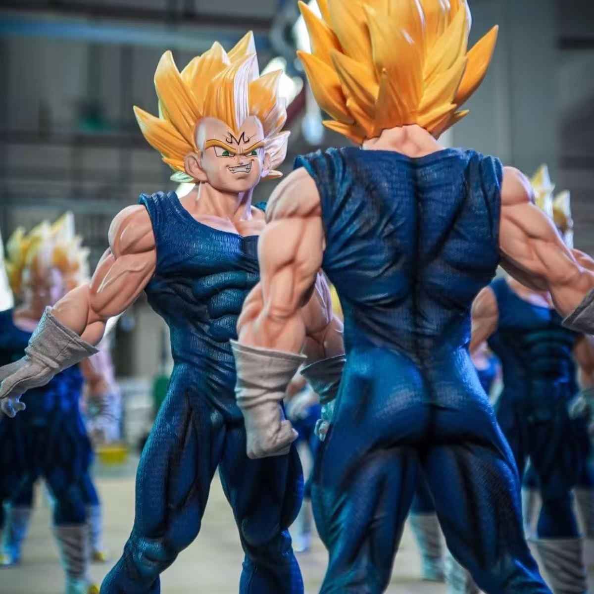 27.5 センチメートル/10.83 インチドラゴンボール  - Model Kit Vegito のレビューと価格