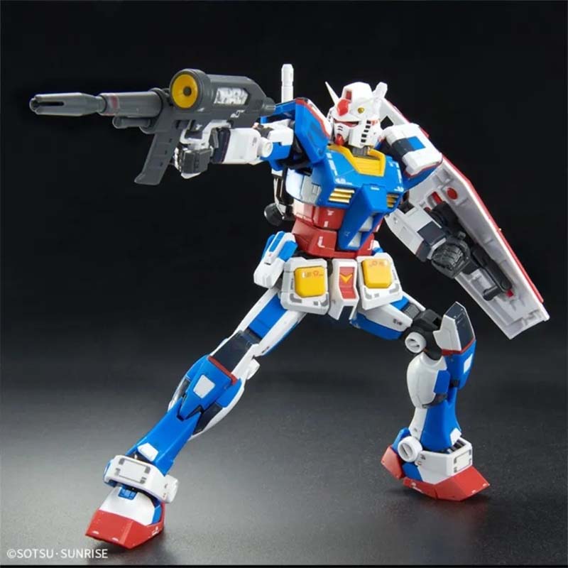 バンダイ ガンプラモデルキット RG PB RX-78-2  - Model Kit Zaku のレビューと価格