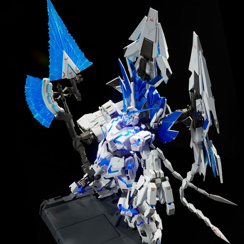 バンダイ モビルスーツガンダム ユニコーン PG WALL  - Model Kit Gundam Bandai のレビューと価格