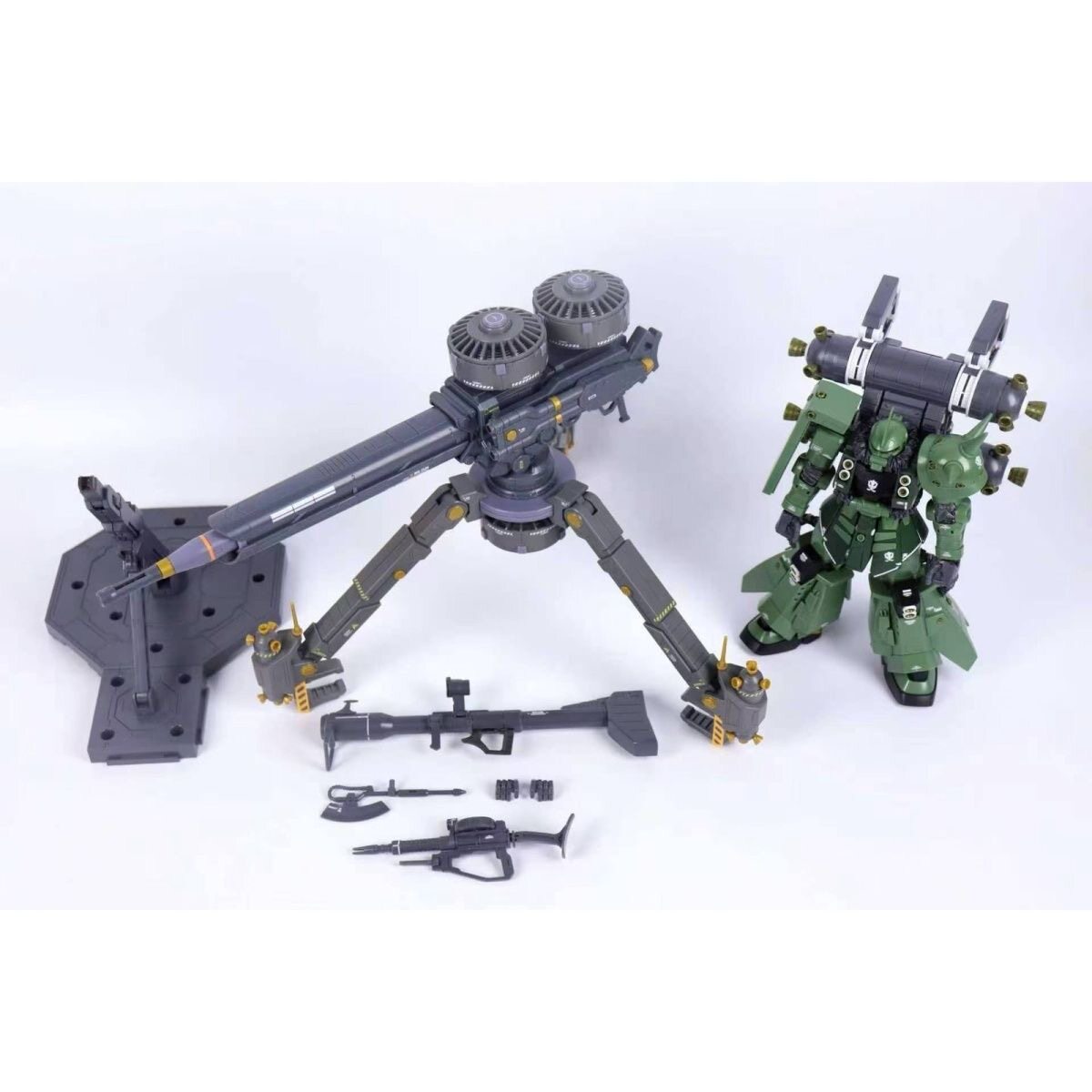 LEIENモデル MG 1/100 ZG003 MS-06  - Model Kit Zaku のレビューと価格